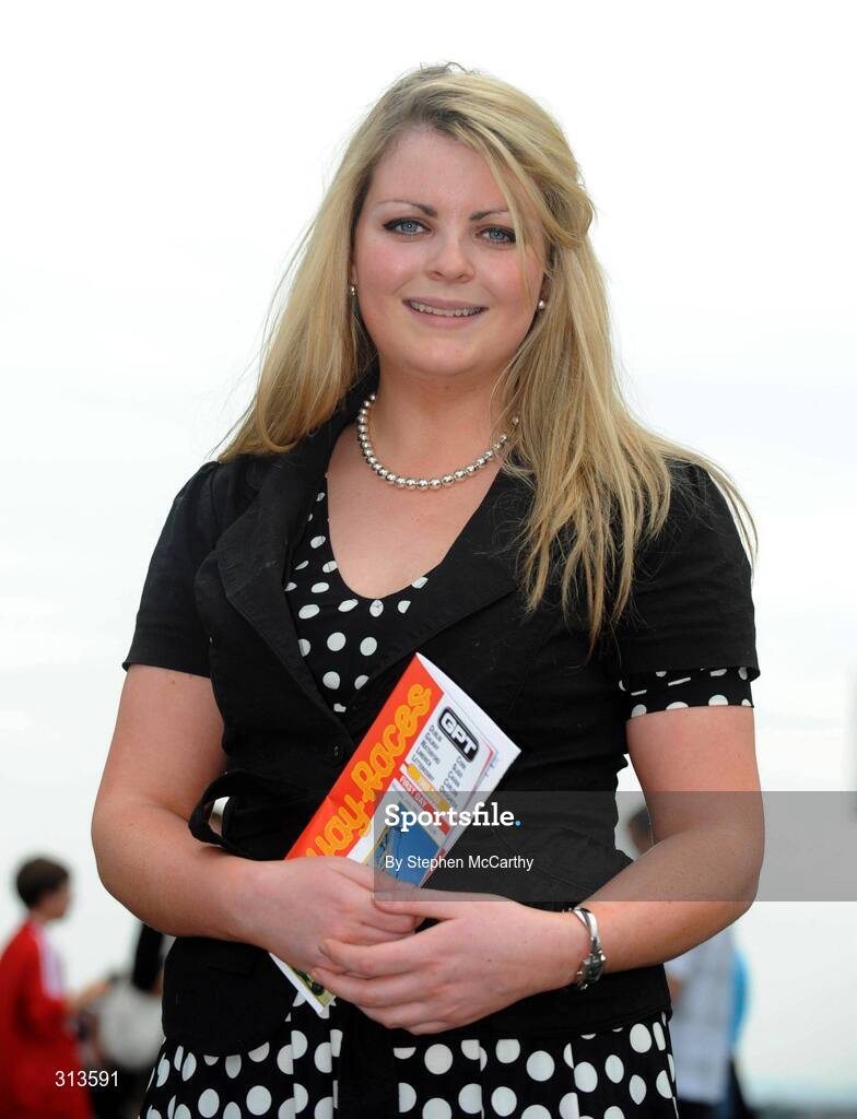 28 July 2008; Ellen Ward, from Limerick, during the opening day of the Galway Racing Festival. Galway Racing Fesitval, Ballybrit, Galway. Picture credit: Stephen McCarthy / SPORTSFILE