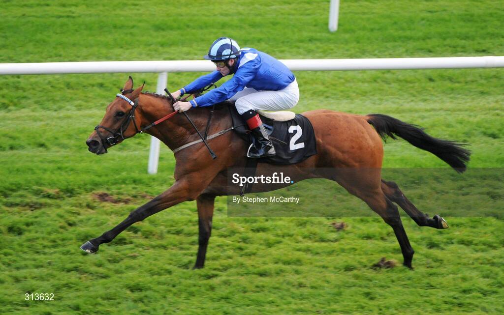 28 July 2008; Ghimaar, with Pat Smullen up, on their way to winning the GPT Van & Truck Rentals Handicap. Galway Racing Fesitval - Monday, Ballybrit, Galway. Picture credit: Stephen McCarthy / SPORTSFILE