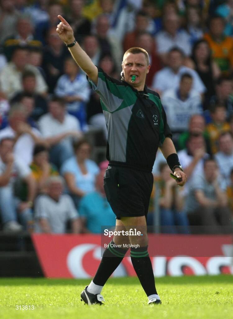 24 July 2008; Referee Rory Hickey.. GAA Football All-Ireland Senior Championship Qualifier - Rd 2, Donegal v Monaghan, Ballybofey, Co. Donegal. Picture credit: Oliver McVeigh / SPORTSFILE