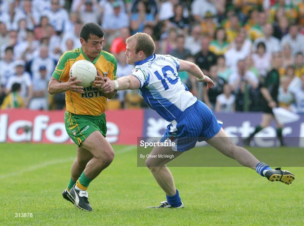 24 July 2008; Frank McGlynn, Donegal,  in action against Dick Clerkin, Monaghan. GAA Football All-Ireland Senior Championship Qualifier - Rd 2, Donegal v Monaghan, Ballybofey, Co. Donegal. Picture credit: Oliver McVeigh / SPORTSFILE