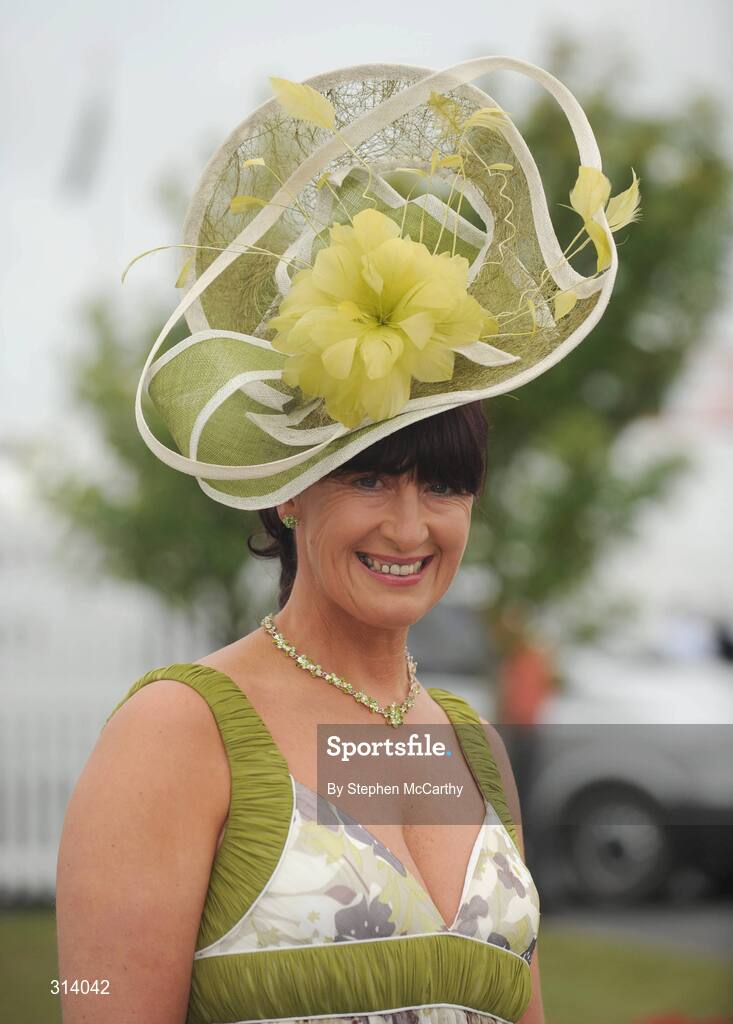 31 July 2008; Veronica Walsh, from Navan, Co. Meath, during Ladies Day at the Galway Racing Festival. Galway Racing Festival, Ballybrit, Co. Galway. Picture credit: Stephen McCarthy / SPORTSFILE