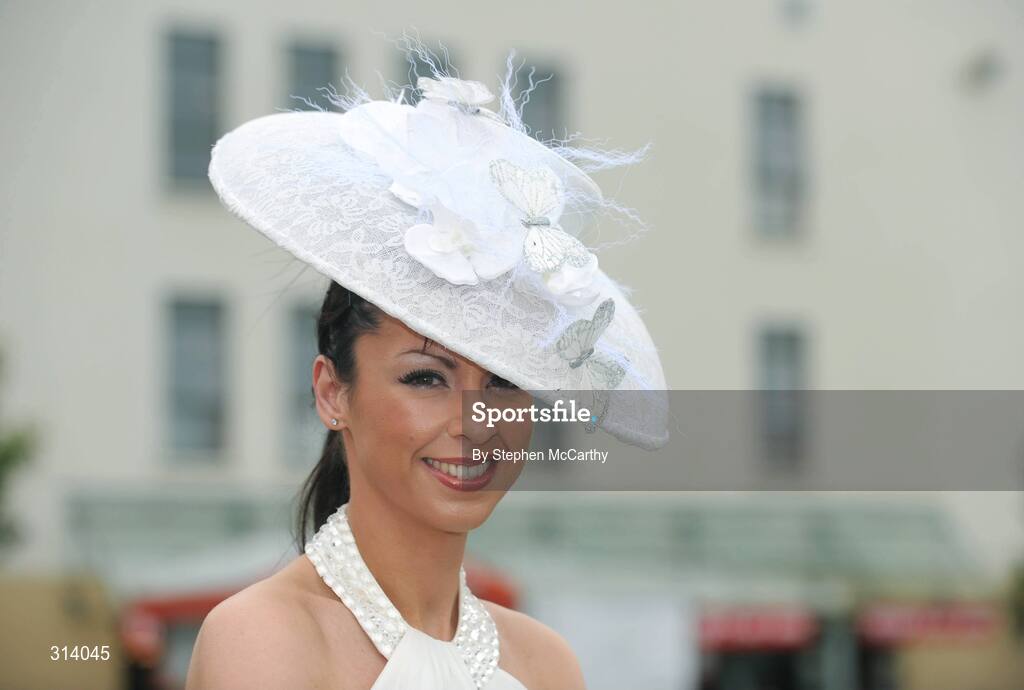 31 July 2008; Suzanne McGarry, from Sligo, during Ladies Day at the Galway Racing Festival. Galway Racing Festival, Ballybrit, Co. Galway. Picture credit: Stephen McCarthy / SPORTSFILE