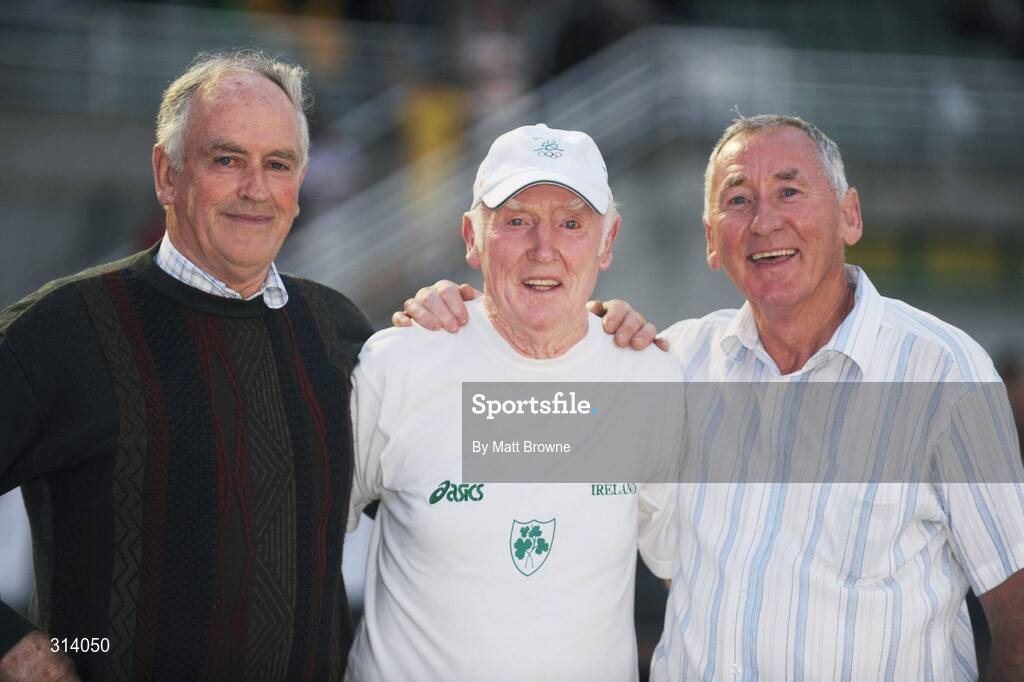 25 July 2008; From left, Matt Rudden, Harry O'Gorman and Sean Callan. Morton Memorial Games, Morton Stadium, Santry, Co. Dublin Picture credit: Matt Browne / SPORTSFILE