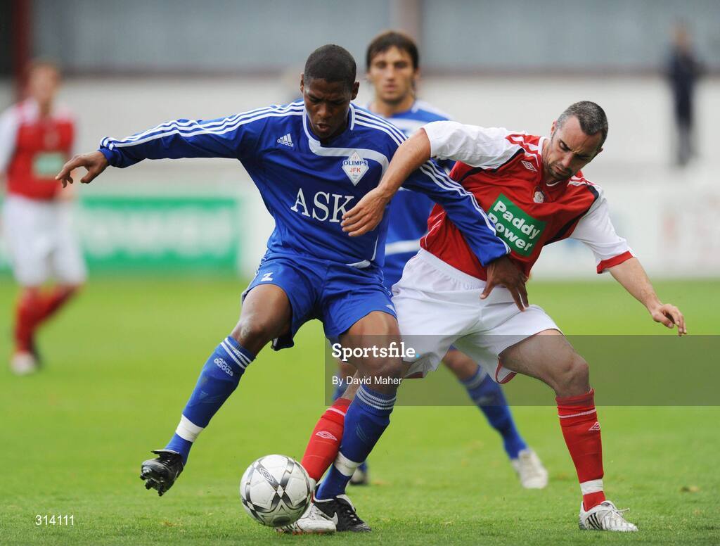 31 July 2008; Gary Dempsey, St Patrick's Athletic, in action against Nathan Soares C. Junior, JFK Olimps. UEFA Cup First Qualifying Round, 2nd Leg, St Patrick's Athletic v JFK Olimps, Richmond Park, Dublin. Picture credit: David Maher / SPORTSFILE