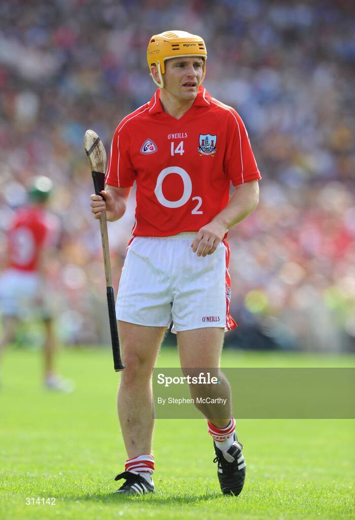 27 July 2008; Joe Deane, Cork. GAA Hurling All-Ireland Senior Championship Quarter-Final, Clare v Cork, Semple Stadium, Thurles, Co. Tipperary. Picture credit: Stephen McCarthy / SPORTSFILE
