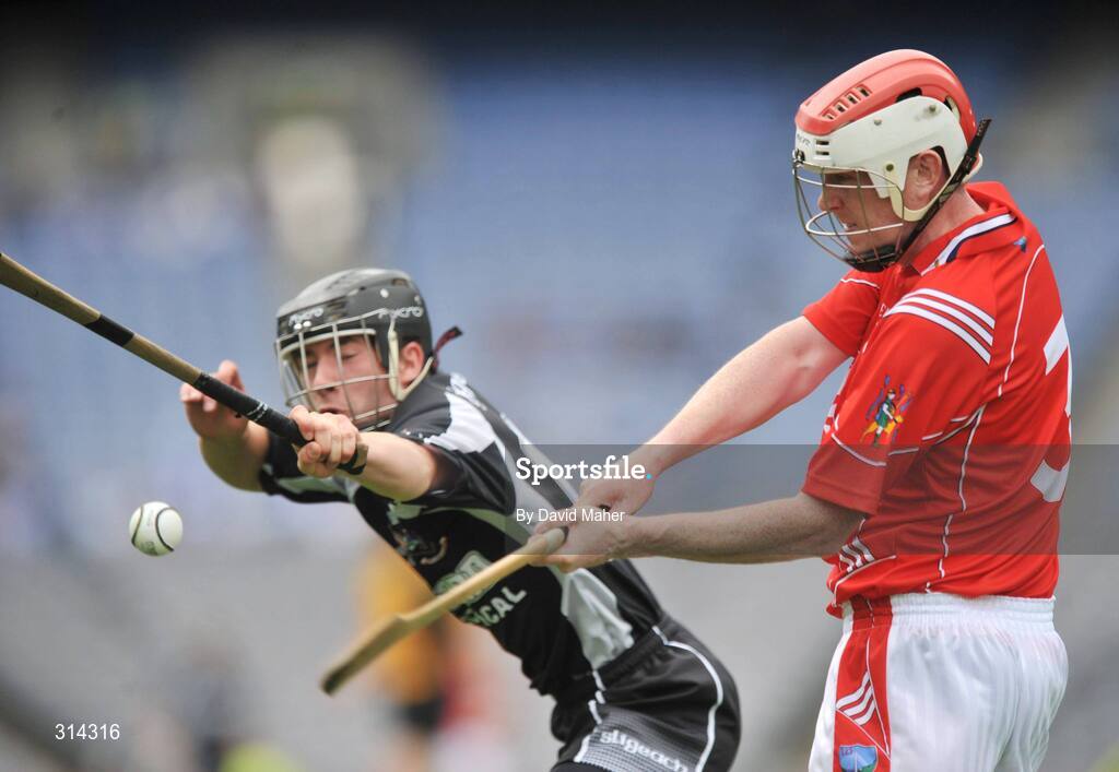 3 August 2008; Tony Teefy, Louth, in action against Larry Cadden, Sligo. Nicky Rackard Cup Final, Louth v Sligo, Croke Park, Dublin. Picture credit: David Maher / SPORTSFILE