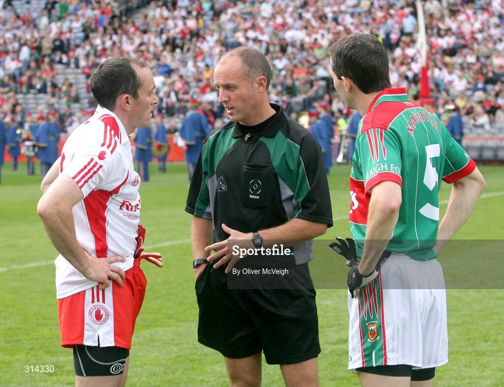 2 August 2008; Referee Cormac Reilly speaks to Tyrone captain Brian Dooher and Mayo captain Peadar Gardiner after the toss. All-Ireland Senior Football Championship Qualifier, Round 3, Tyrone v Mayo, Croke Park, Dublin. Picture credit: Oliver McVeigh / SPORTSFILE