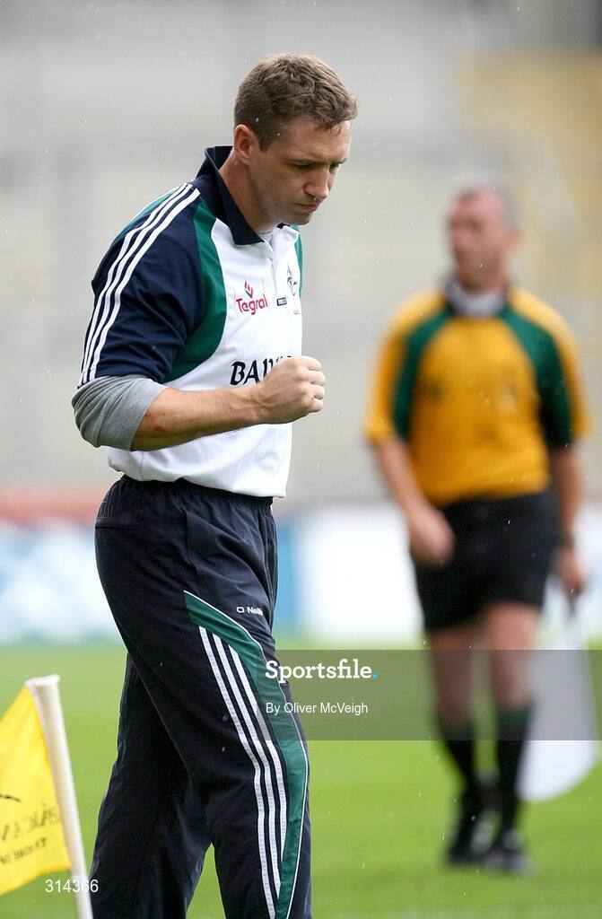 3 August 2008; Kildare manager Kieran McGeeney clinches his first at the final whistle. All-Ireland Senior Football Championship Qualifier, Round 3, Fermanagh v Kildare, Croke Park, Dublin. Picture credit: Oliver McVeigh / SPORTSFILE