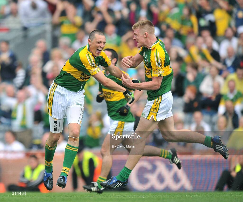 3 August 2008; Kieran Donaghy, left, celebrates with Tommy Walsh after scoring the only goal for Kerry. All-Ireland Senior Football Championship Qualifier, Round 3, Kerry v Monaghan, Croke Park, Dublin. Picture credit: David Maher / SPORTSFILE