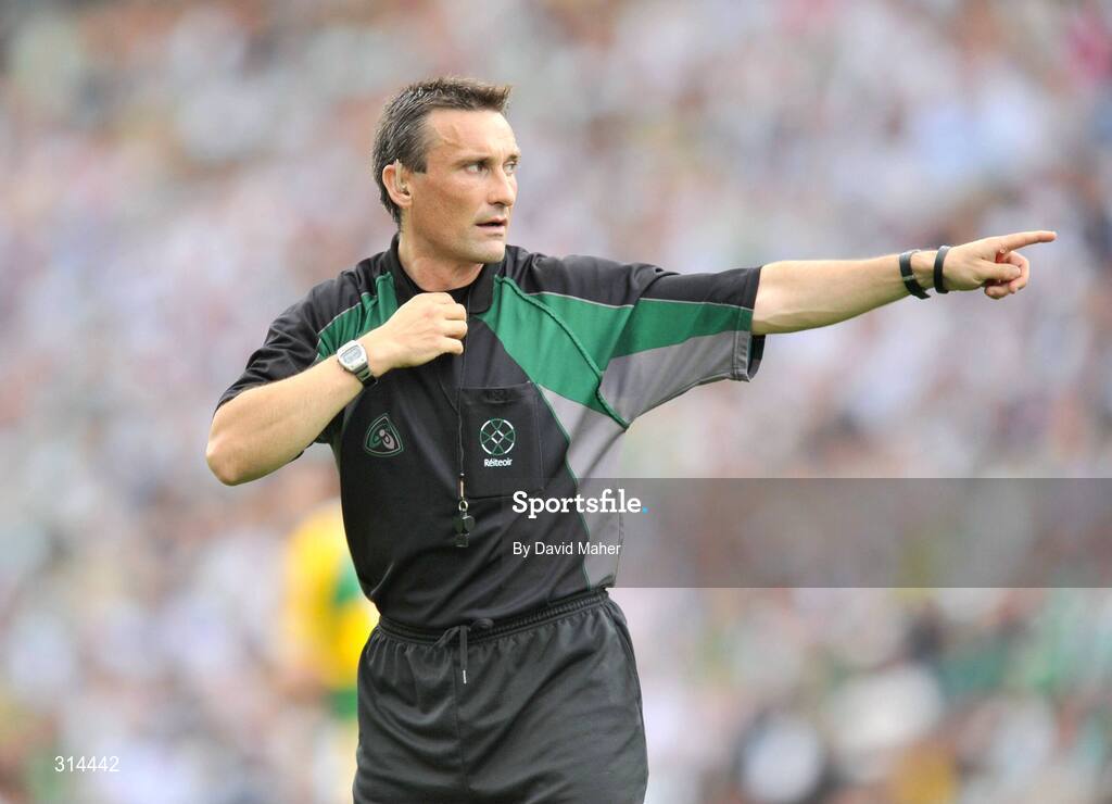 3 August 2008; Referee Maurice Deegan. All-Ireland Senior Football Championship Qualifier, Round 3, Kerry v Monaghan, Croke Park, Dublin. Picture credit: David Maher / SPORTSFILE