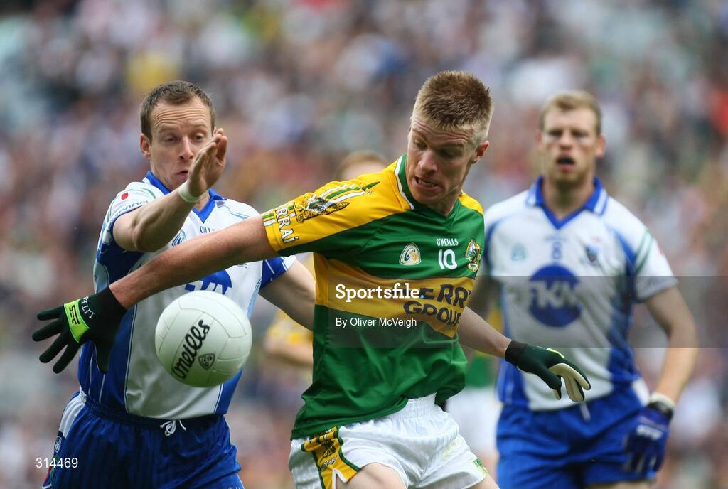 3 August 2008; Tommy Walsh, Kerry, in action against Dermot McArdle, Monaghan. All-Ireland Senior Football Championship Qualifier, Round 3, Kerry v Monaghan, Croke Park, Dublin. Picture credit: Oliver McVeigh / SPORTSFILE