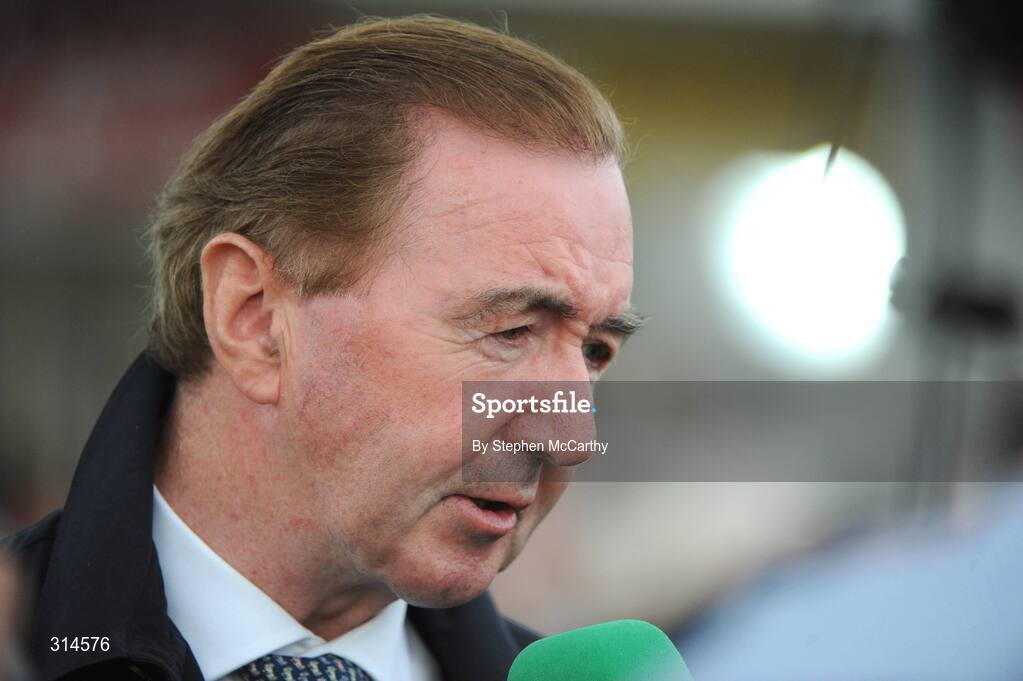 28 July 2008; Trainer Dermot Weld during the opening day of the Galway Racing Festival. Galway Racing Fesitval - Monday, Ballybrit, Galway. Picture credit: Stephen McCarthy / SPORTSFILE