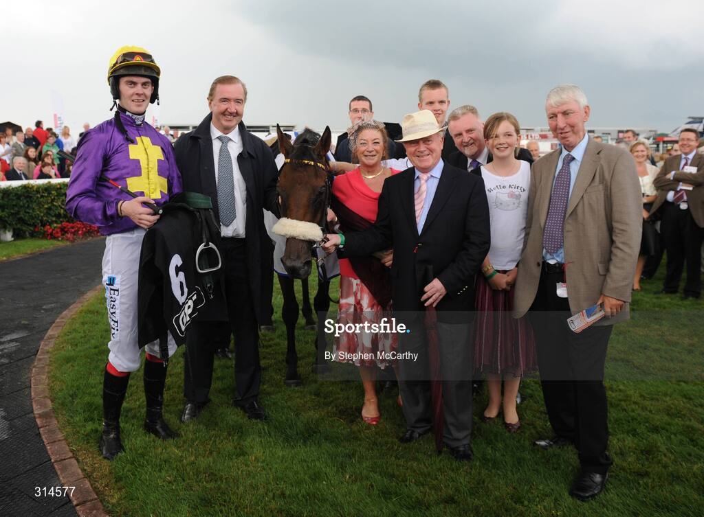 28 July 2008; Majestic Concorde with jockey Robbie McNamara, trainer Dermot Weld and winning connections after winning the GPT Galway Handicap. Galway Racing Fesitval - Monday, Ballybrit, Galway. Picture credit: Stephen McCarthy / SPORTSFILE