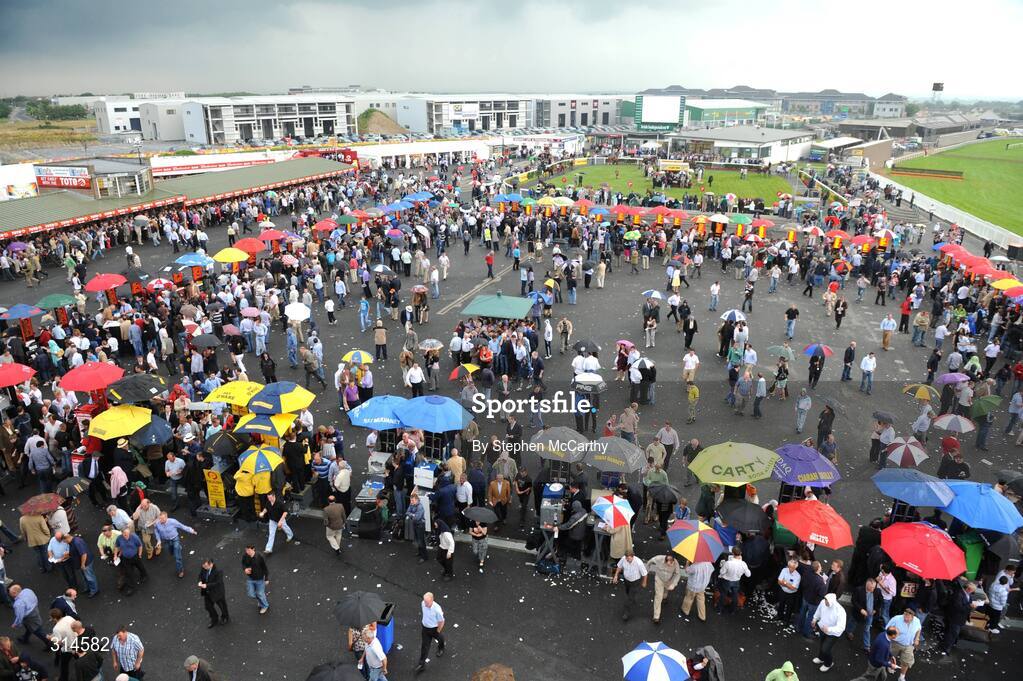28 July 2008; A general view of the betting ring during the opening day of the Galway Racing Festival. Galway Racing Fesitval - Monday, Ballybrit, Galway. Picture credit: Stephen McCarthy / SPORTSFILE