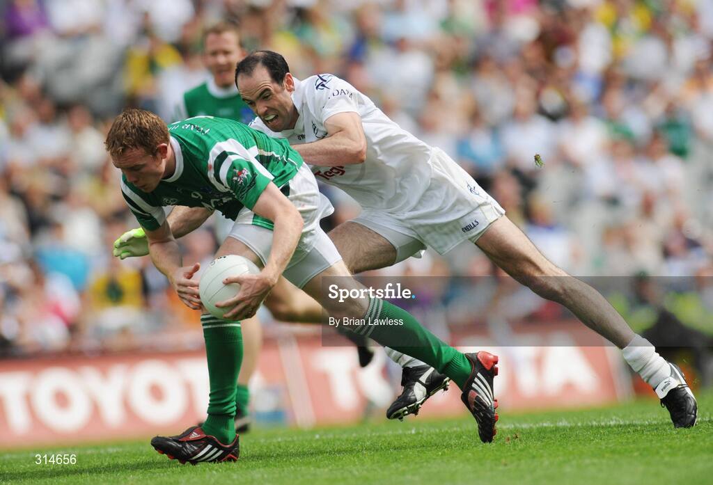 3 August 2008; Mark Murphy, Fermanagh, in action against Dermot Earley, Kildare. All-Ireland Senior Football Championship Qualifier, Round 3, Fermanagh v Kildare, Croke Park, Dublin. Picture credit: Brian Lawless / SPORTSFILE