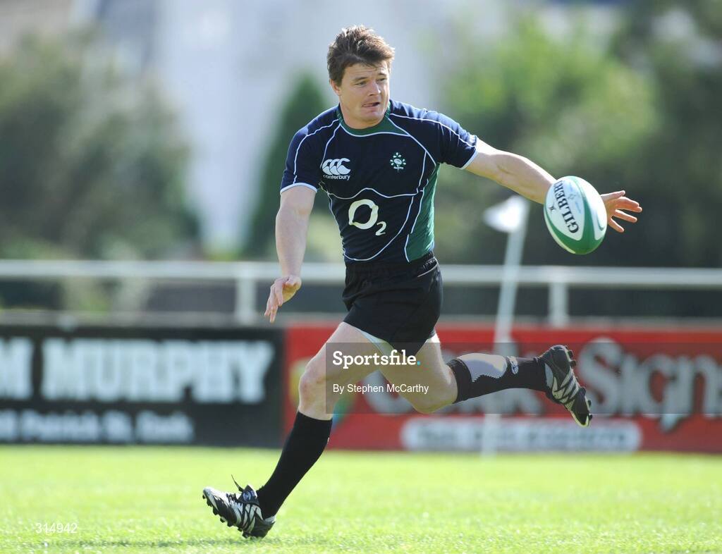 7 August 2008; Ireland's Brian O'Driscoll in action during squad training. Presentation Brothers College Sports Grounds, Dennehy's Cross, Cork. Picture credit: Stephen McCarthy / SPORTSFILE