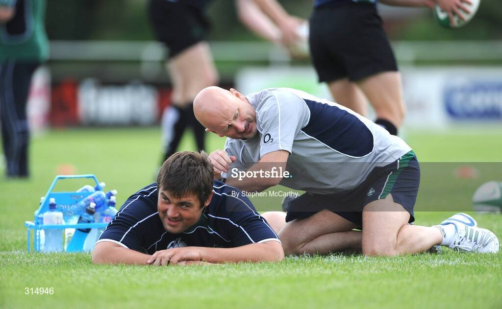7 August 2008; Ireland's Tony Buckley receieves treatment during squad training. Presentation Brothers College Sports Grounds, Dennehy's Cross, Cork. Picture credit: Stephen McCarthy / SPORTSFILE