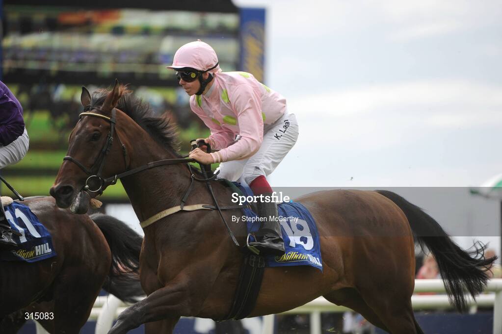 30 July 2008; Coffee Tea Or Me, with Keagan Latham up, during the William Hill 1800 333 555 Handicap. Galway Racing Festival - Wednesday, Ballybrit, Galway. Picture credit: Stephen McCarthy / SPORTSFILE