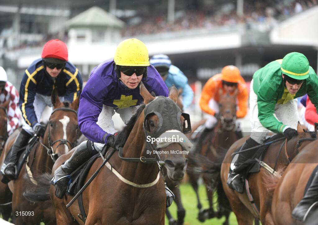 31 July 2008; Majestic Concorde, with Denis O'Regan up, during the Guinness Galway Hurdle Handicap. Galway Racing Festival - Thursday, Ballybrit, Co. Galway. Picture credit: Stephen McCarthy / SPORTSFILE