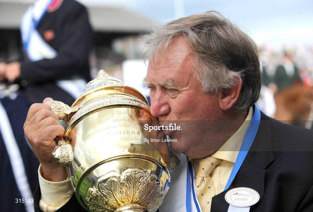 8 August 2008; Great Britain's Chef d'Equipe David Broome with the Aga Khan Nations Cup after the Samsung Super League with FEI of Ireland Aga Khan Nations Cup. Failte Ireland Dublin Horse Show 2008, The Royal Dublin Society, Ballsbridge, Dublin. Picture credit: Brian Lawless / SPORTSFILE