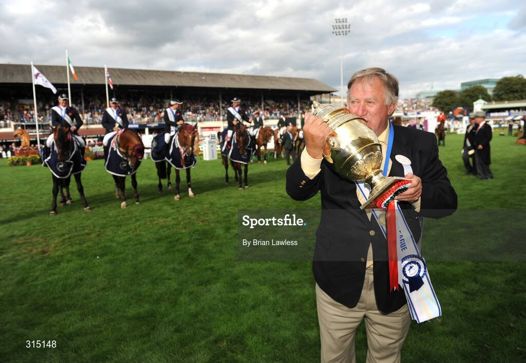8 August 2008; Great Britain's Chef d'Equipe David Broome with the Aga Khan Nations Cup after the Samsung Super League with FEI of Ireland Aga Khan Nations Cup. Failte Ireland Dublin Horse Show 2008, The Royal Dublin Society, Ballsbridge, Dublin. Picture credit: Brian Lawless / SPORTSFILE