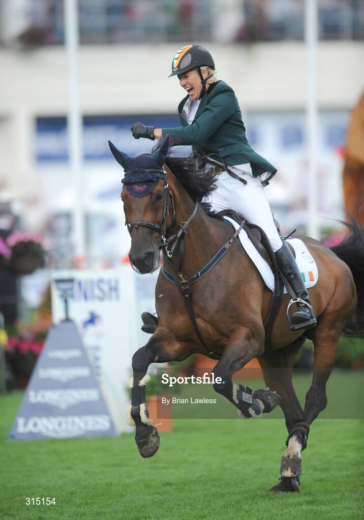 8 August 2008; Ireland's Jessica Kuerten, aboard Castle Forbes Libertina, celebrates after her second round during the Samsung Super League with FEI of Ireland Aga Khan Nations Cup. Failte Ireland Dublin Horse Show 2008, The Royal Dublin Society, Ballsbridge, Dublin. Picture credit: Brian Lawless / SPORTSFILE