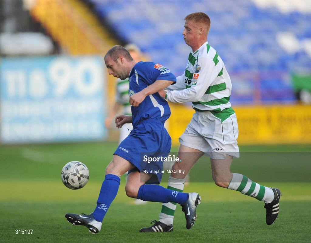8 August 2008; Sean Holmes, Finn Harps, in action against Eoin Doyle, Shamrock Rovers. eircom League of Ireland Premier Division, Shamrock Rovers v Finn Harps, Tolka Park, Dublin. Picture credit: Stephen McCarthy / SPORTSFILE