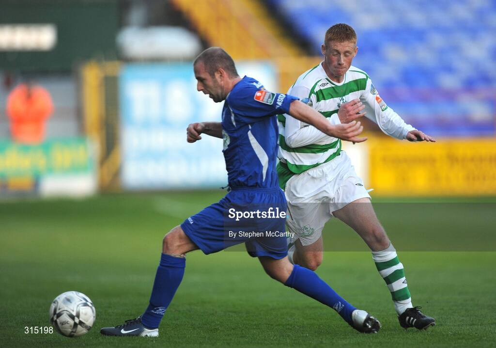 8 August 2008; Sean Holmes, Finn Harps, in action against Eoin Doyle, Shamrock Rovers. eircom League of Ireland Premier Division, Shamrock Rovers v Finn Harps, Tolka Park, Dublin. Picture credit: Stephen McCarthy / SPORTSFILE