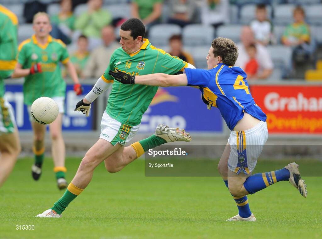 9 August 2008; Andrew Tormey, Meath, in action against Shane Russell, Tipperary. ESB GAA Football All-Ireland Minor Championship Quarter-Final, Meath v Tipperary, O'Moore Park, Portlaoise, Co Laois. Photo by Sportsfile