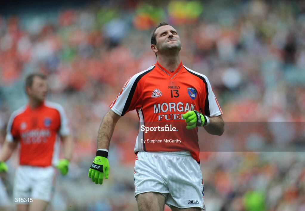 9 August 2008; A dejected Steven McDonnell, Armagh, after watching his effort go wide. GAA Football All-Ireland Senior Championship Quarter-Final, Armagh v Wexford, Croke Park, Dublin. Picture credit: Stephen McCarthy / SPORTSFILE