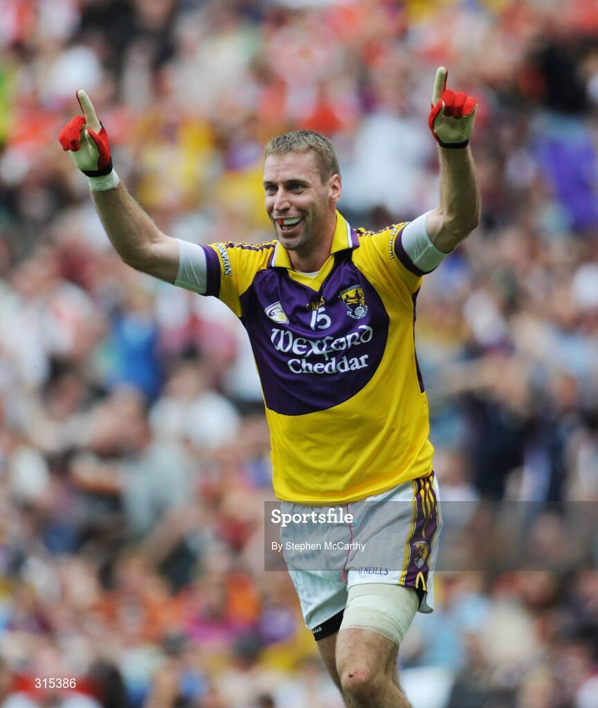 9 August 2008; Matty Forde, Wexford, celebrates after scoring his side's goal. GAA Football All-Ireland Senior Championship Quarter-Final, Armagh v Wexford, Croke Park, Dublin. Picture credit: Stephen McCarthy / SPORTSFILE