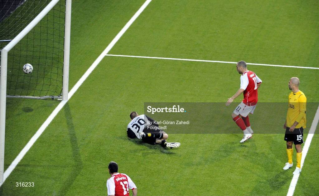 14 August 2008; St. Patrick's Athletic's Gary Dempsey scores a goal past IF Elfsborg keeper Johan Wiland. UEFA Cup Second Qualifying Round, 1st Leg, St. Patrick's Athletic v IF Elfsborg, Borås Arena, Sweden. Picture credit: Karl-Göran Zahedi Fougstedt / SPORTSFILE