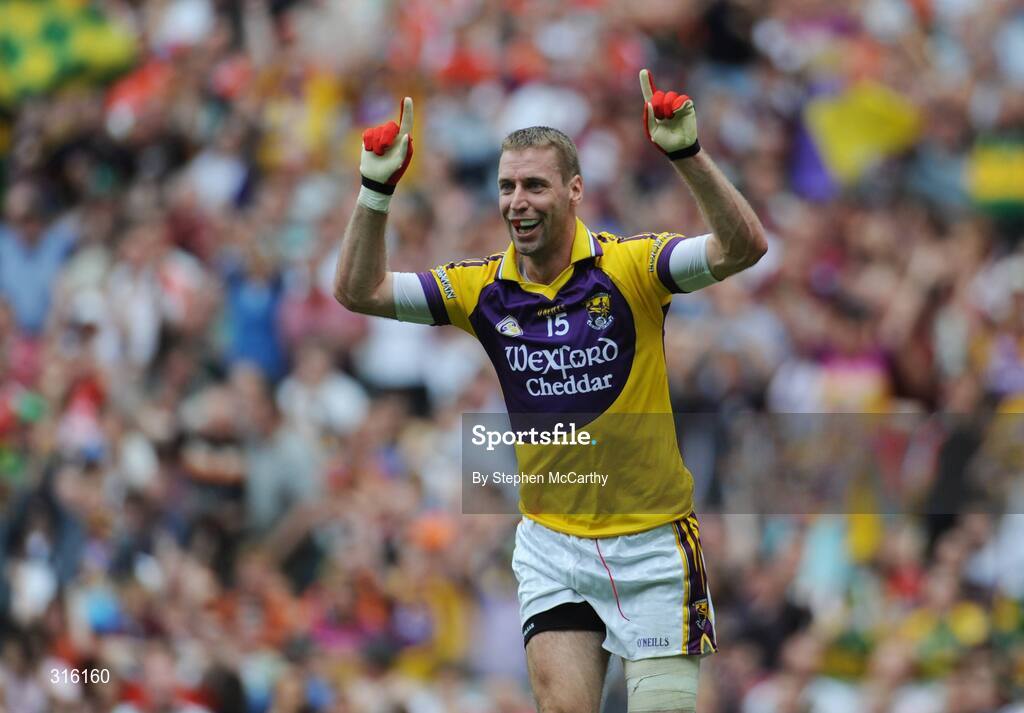 9 August 2008; Matty Forde, Wexford, celebrates after scoring his side's goal. GAA Football All-Ireland Senior Championship Quarter-Final, Armagh v Wexford, Croke Park, Dublin. Picture credit: Stephen McCarthy / SPORTSFILE
