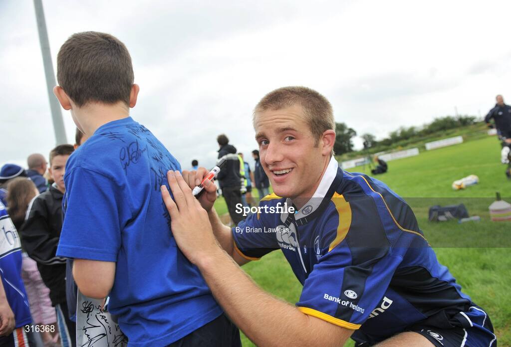 15 August 2008; Luke Fitzgerald signs autographs during the Leinster Rugby Squad Open Day. Portlaoise RFC, Co. Laois. Picture credit: Brian Lawless / SPORTSFILE