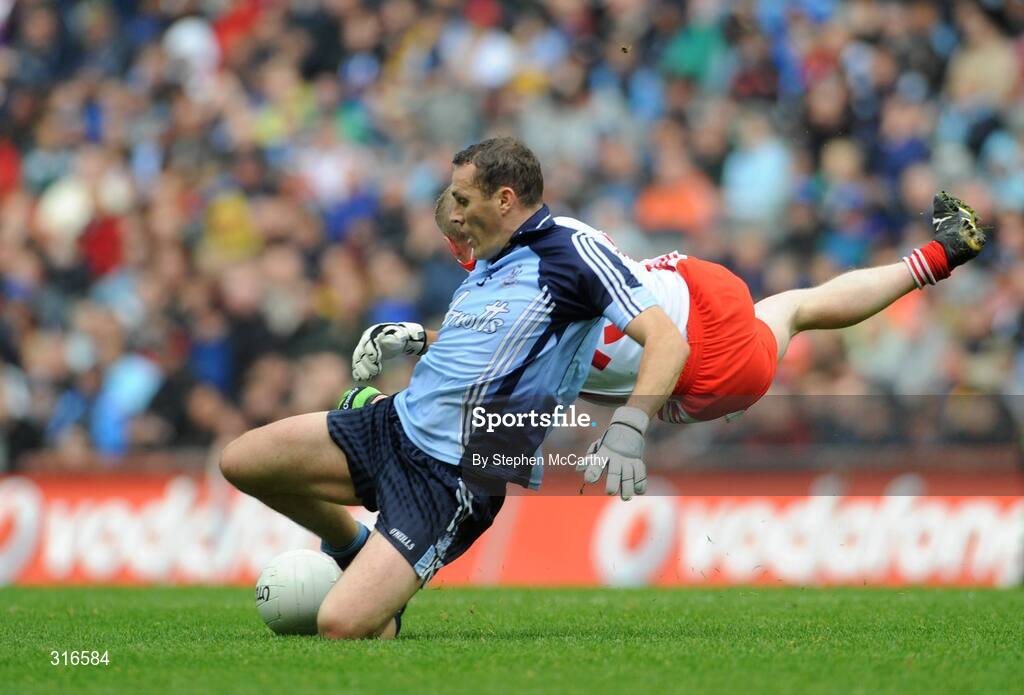 16 August 2008; Ciaran Whelan, Dublin, in action against Colm McCullagh, Tyrone. GAA Football All-Ireland Senior Championship Quarter-Final, Dublin v Tyrone, Croke Park, Dublin. Picture credit: Stephen McCarthy / SPORTSFILE