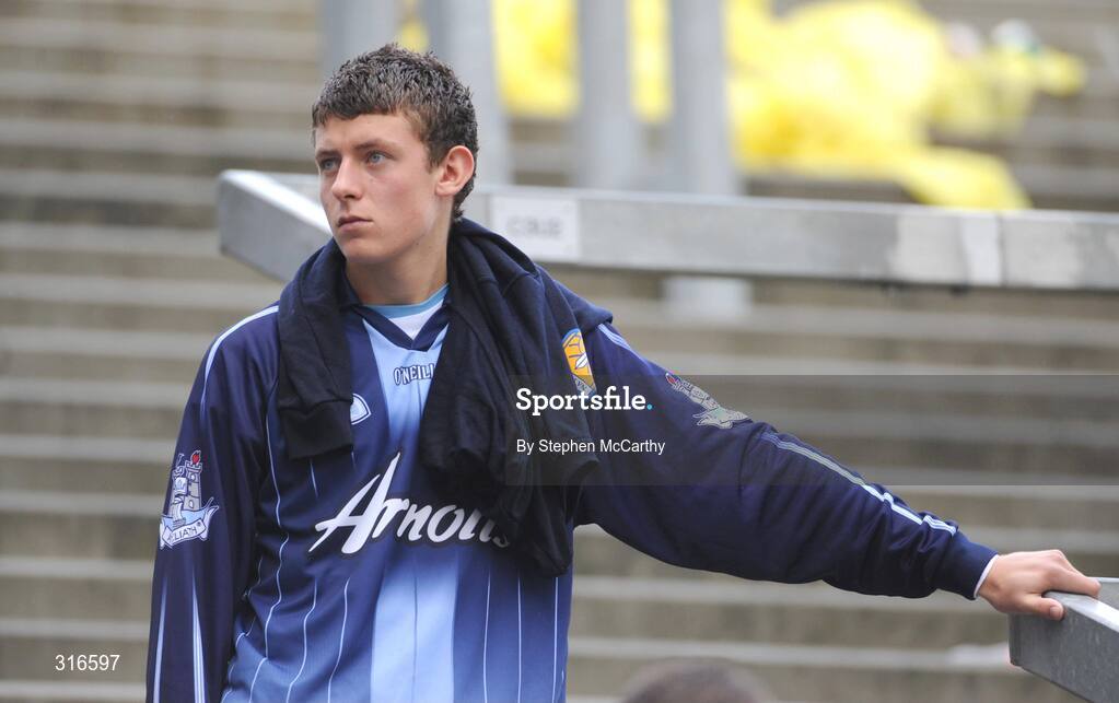 16 August 2008; A dejected Dublin supporter after the match. GAA Football All-Ireland Senior Championship Quarter-Final, Dublin v Tyrone, Croke Park, Dublin. Picture credit: Stephen McCarthy / SPORTSFILE