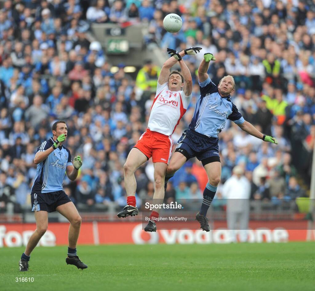 16 August 2008; Enda McGinley, Tyrone, and Shane Ryan contest a high ball. GAA Football All-Ireland Senior Championship Quarter-Final, Dublin v Tyrone, Croke Park, Dublin. Picture credit: Stephen McCarthy / SPORTSFILE