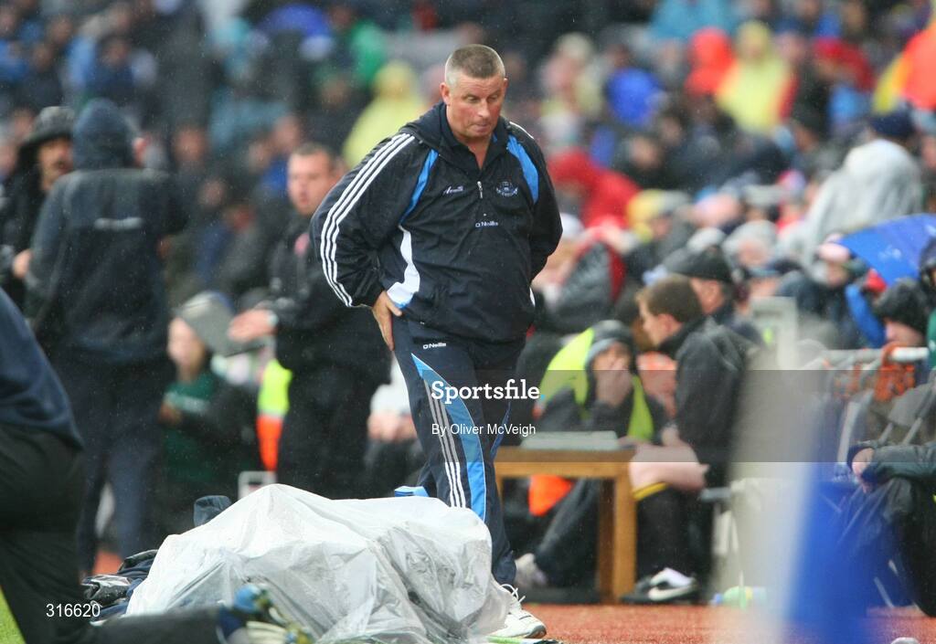 16 August 2008; Dublin manager Paul Caffrey in dejected mood on the sideline. GAA Football All-Ireland Senior Championship Quarter-Final, Dublin v Tyrone, Croke Park, Dublin. Picture credit: Oliver McVeigh / SPORTSFILE