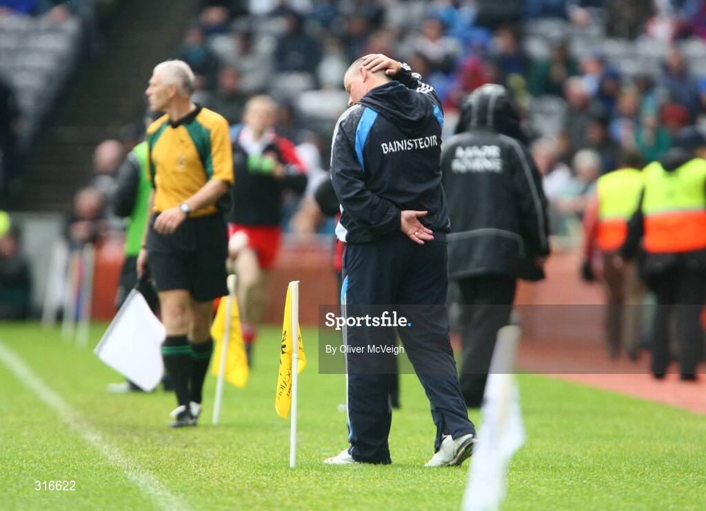 16 August 2008; Dublin manager Paul Caffrey in dejected mood on the sideline. GAA Football All-Ireland Senior Championship Quarter-Final, Dublin v Tyrone, Croke Park, Dublin. Picture credit: Oliver McVeigh / SPORTSFILE
