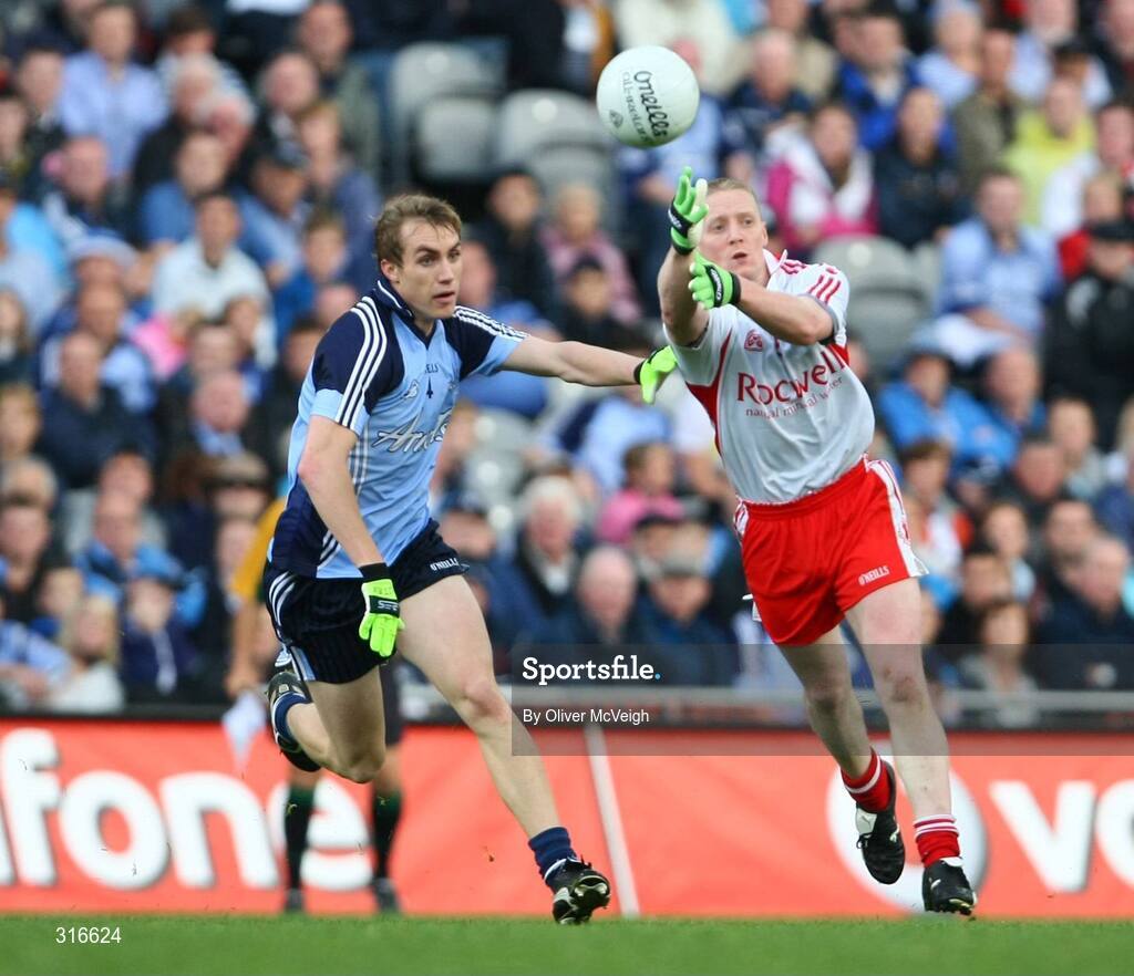 16 August 2008; Colm McCullagh, Tyrone, in action against Paul Griffin, Dublin. GAA Football All-Ireland Senior Championship Quarter-Final, Dublin v Tyrone, Croke Park, Dublin. Picture credit: Oliver McVeigh / SPORTSFILE
