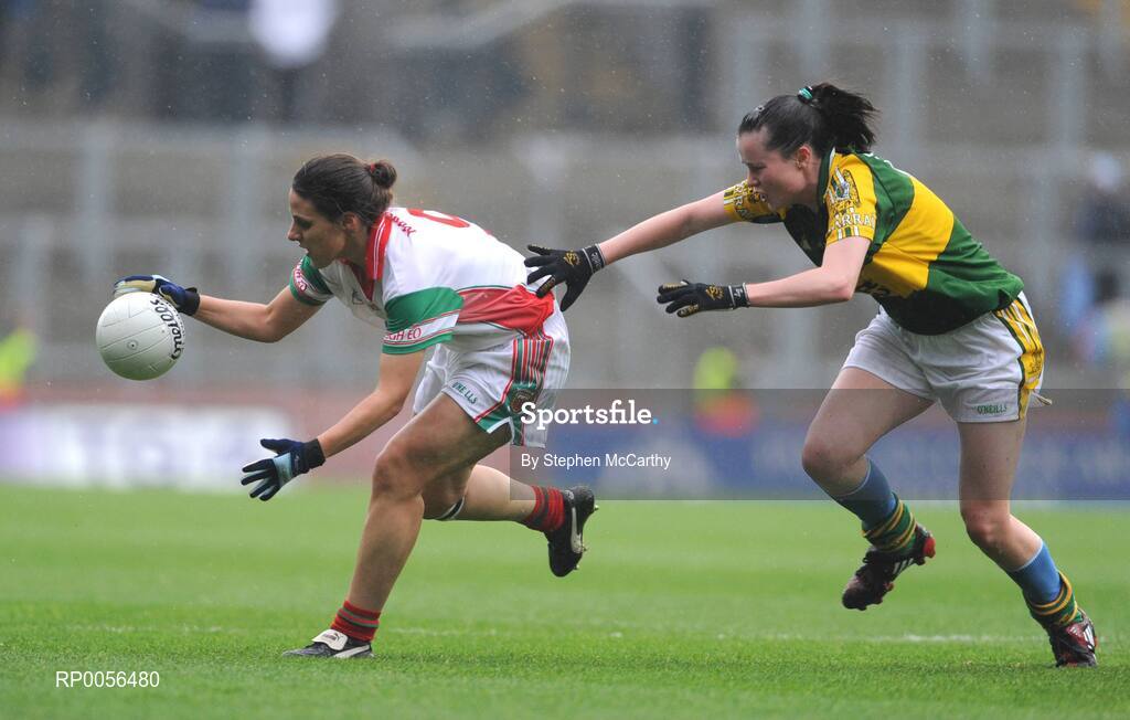 16 August 2008; Martha Carter, Mayo, in action against Sarah Joy, Kerry. TG4 All-Ireland Ladies Senior Football Championship Quarter-Final, Mayo v Kerry, Croke Park, Dublin. Picture credit: Stephen McCarthy / SPORTSFILE