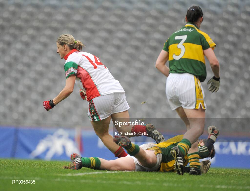 16 August 2008; Cora Staunton, Mayo, turns to celebrate after scoring her side's first goal as Kerry goalkeeper Laoise O'Driscoll falls dejected and Grainne Ni Fhlatharta looks on. TG4 All-Ireland Ladies Senior Football Championship Quarter-Final, Mayo v Kerry, Croke Park, Dublin. Picture credit: Stephen McCarthy / SPORTSFILE