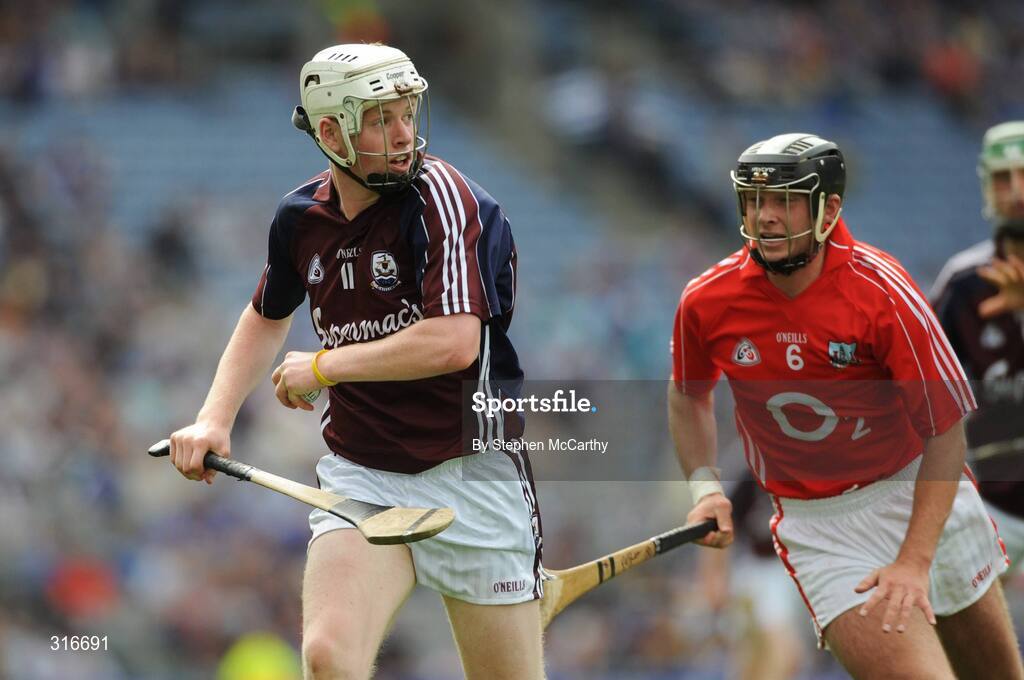 17 August 2008; Niall Quinn, Galway, in action against Padriag O'Shea, Cork. ESB GAA Hurling All-Ireland Minor Championship Semi-Final, Cork v Galway, Croke Park, Dublin. Picture credit: Stephen McCarthy / SPORTSFILE