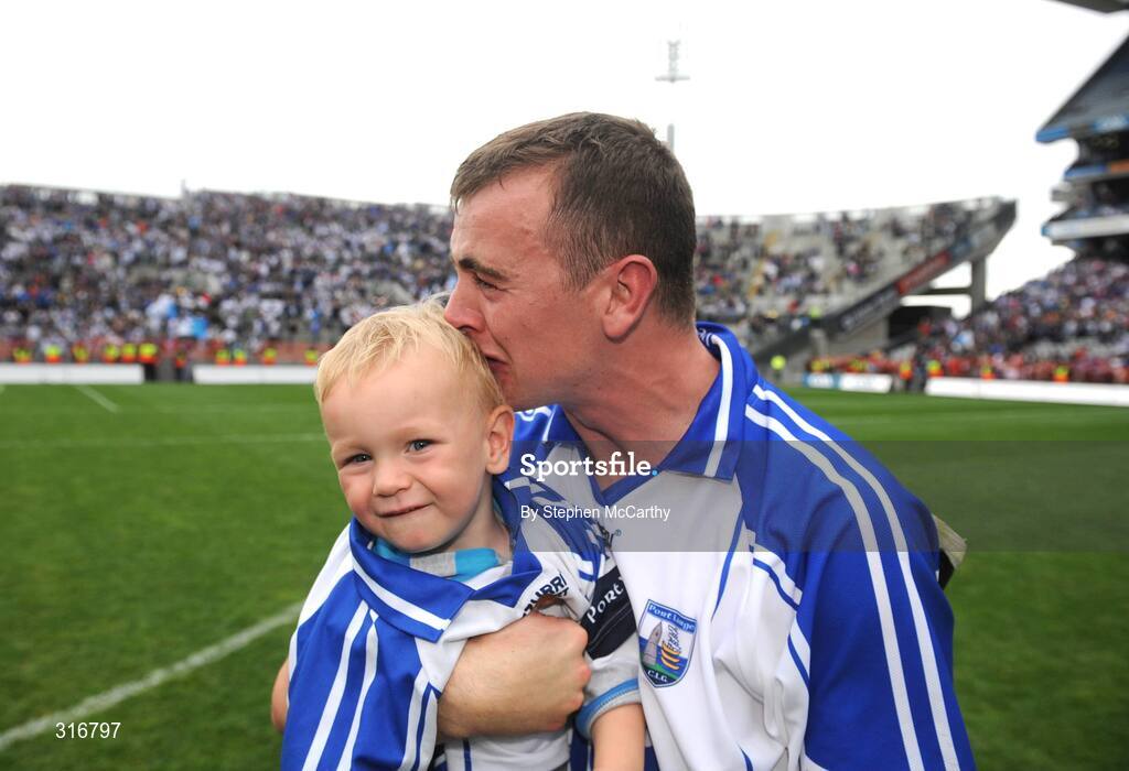 17 August 2008; Eoin Kelly, Waterford, celebrates with his son Sean, age 2, after the match. GAA Hurling All-Ireland Senior Championship Semi-Final, Tipperary v Waterford, Croke Park, Dublin. Picture credit: Stephen McCarthy / SPORTSFILE