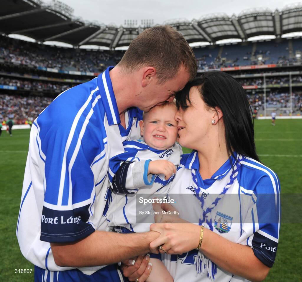 17 August 2008; Waterford's Eoin Kelly celebrates with his girlfriend Sharon Carey and son Sean, age 2, after the match. GAA Hurling All-Ireland Senior Championship Semi-Final, Tipperary v Waterford, Croke Park, Dublin. Picture credit: Stephen McCarthy / SPORTSFILE