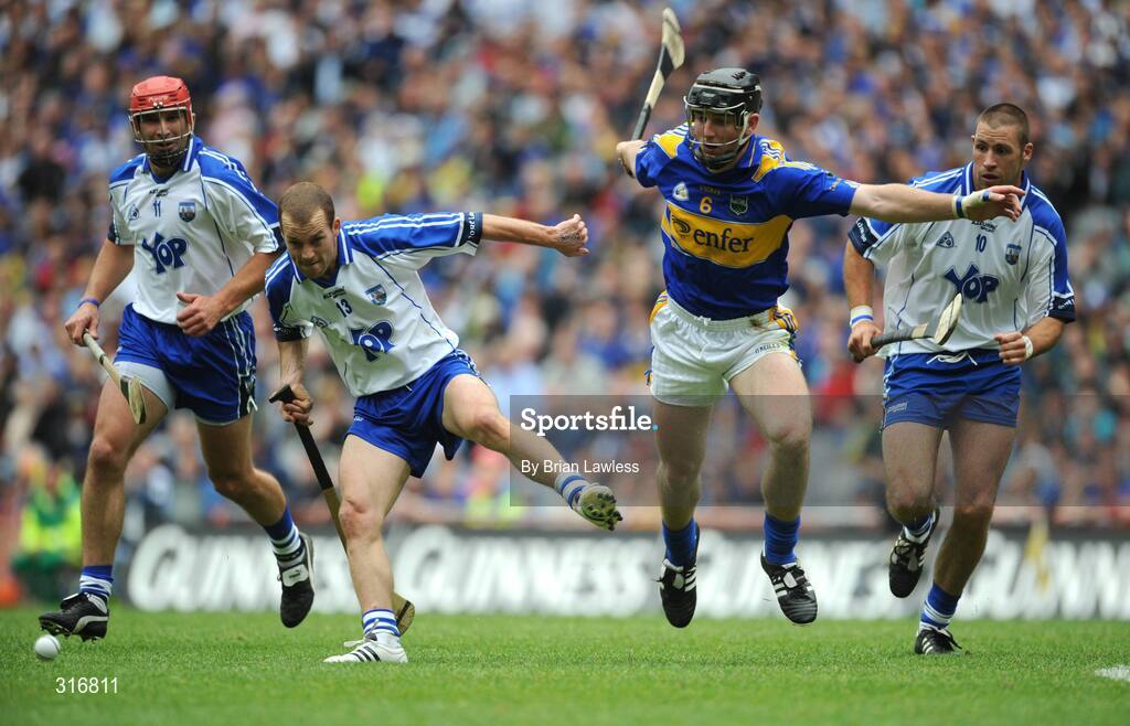 17 August 2008; Eoin McGrath, Waterford, in action against Conor O'Mahony, Tipperary. GAA Hurling All-Ireland Senior Championship Semi-Final, Tipperary v Waterford, Croke Park, Dublin. Picture credit: Brian Lawless / SPORTSFILE