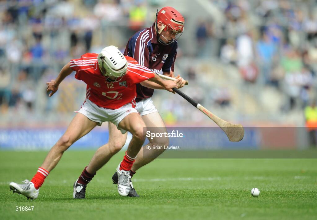17 August 2008; Donal Cooney, Galway, in action against Simon O'Brien, Cork. ESB GAA Hurling All-Ireland Minor Championship Semi-Final, Cork v Galway, Croke Park, Dublin. Picture credit: Brian Lawless / SPORTSFILE