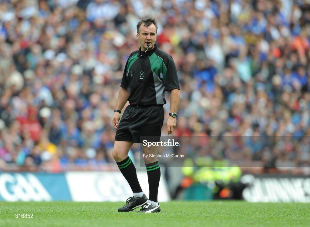 17 August 2008; Referee Diarmuid Kirwan, Cork. GAA Hurling All-Ireland Senior Championship Semi-Final, Tipperary v Waterford, Croke Park, Dublin. Picture credit: Stephen McCarthy / SPORTSFILE