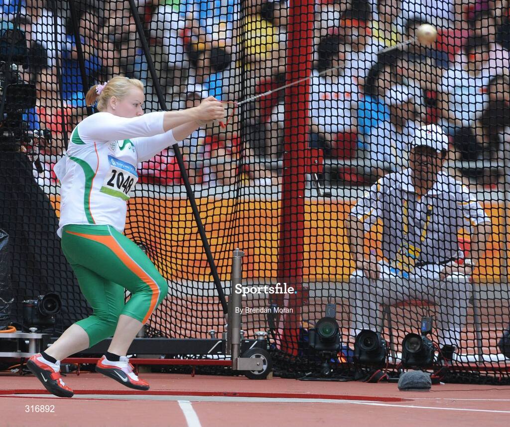 18 August 2008; Eileen O'Keeffe, Ireland, in action during her first attempt in Group B qualifying in the Women's Hammer. She threw a best of 67.66m but failed to qualify for the final. Beijing 2008 - Games of the XXIX Olympiad, National Stadium, Olympic Green, Beijing, China. Picture credit: Brendan Moran / SPORTSFILE