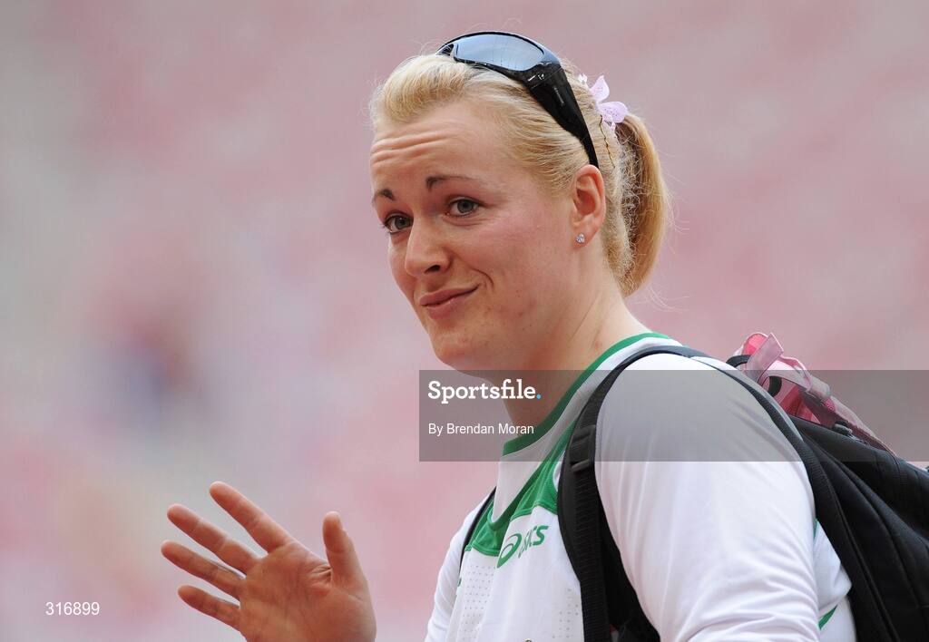 18 August 2008; Eileen O'Keeffe, Ireland, waves to supporters in the crowd after Group B qualifying in the Women's Hammer. She threw a best of 67.66m but failed to qualify for the final. Beijing 2008 - Games of the XXIX Olympiad, National Stadium, Olympic Green, Beijing, China. Picture credit: Brendan Moran / SPORTSFILE